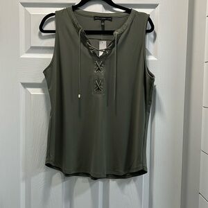 NWT White House Black Market Women’s Large Sleeveless Top in Olive Green